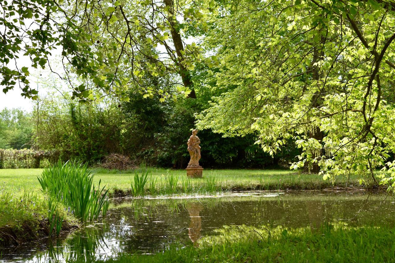 Bed and Breakfast Manoir De Plaisance Benon Esterno foto