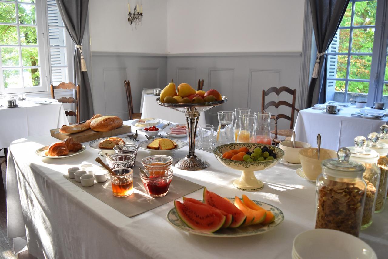 Bed and Breakfast Manoir De Plaisance Benon Esterno foto