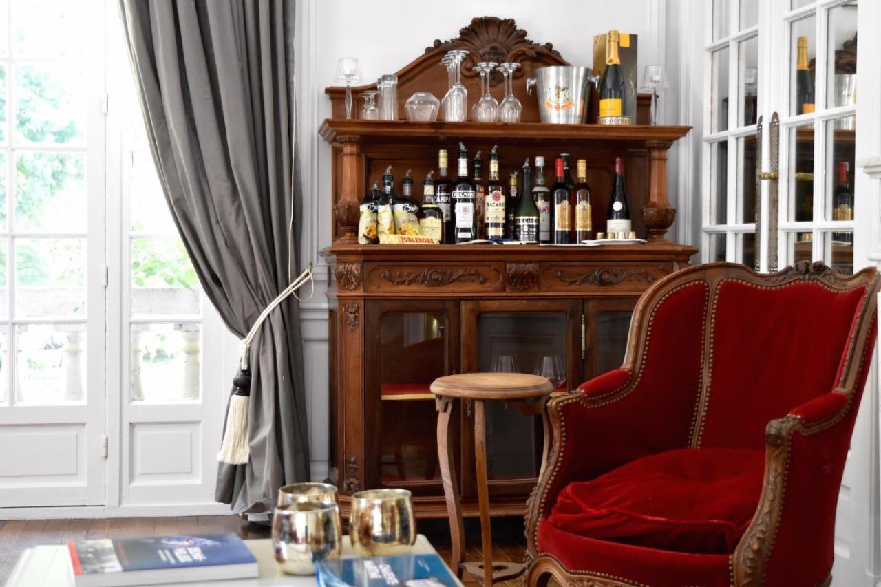 Bed and Breakfast Manoir De Plaisance Benon Esterno foto