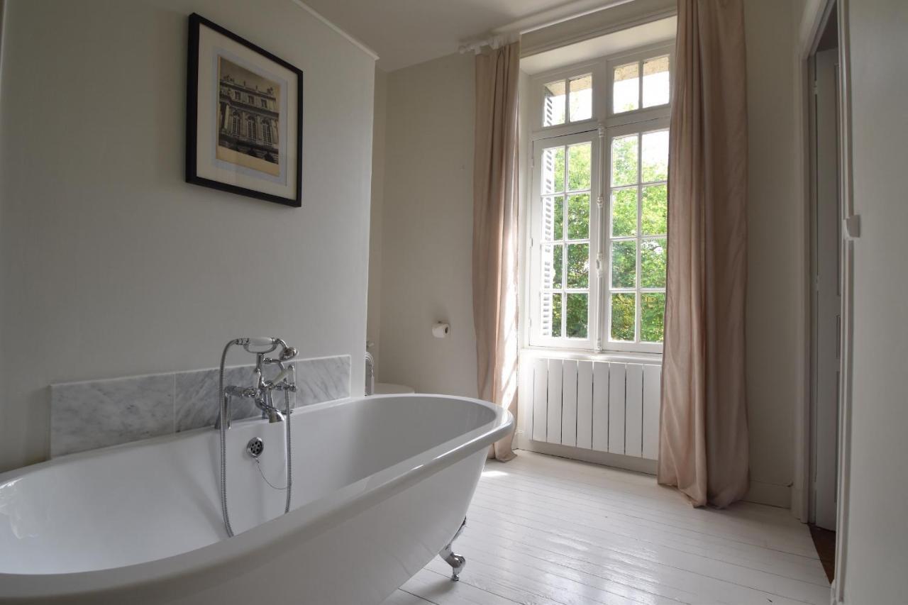 Bed and Breakfast Manoir De Plaisance Benon Esterno foto