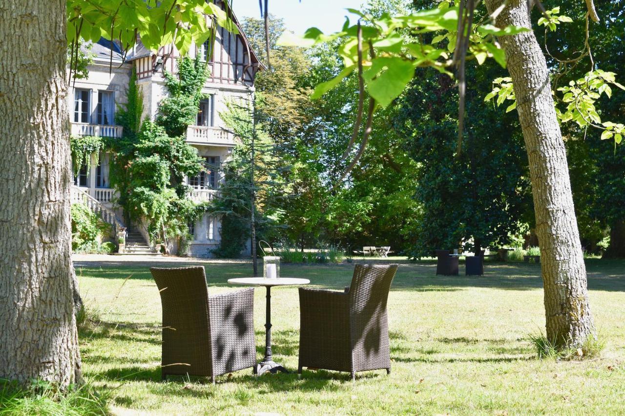 Bed and Breakfast Manoir De Plaisance Benon Esterno foto